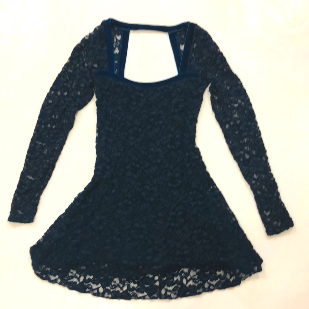 Free People S/P Blue Dress Lace Velvet Trim Long Sleeve Cut out Back Stretchy